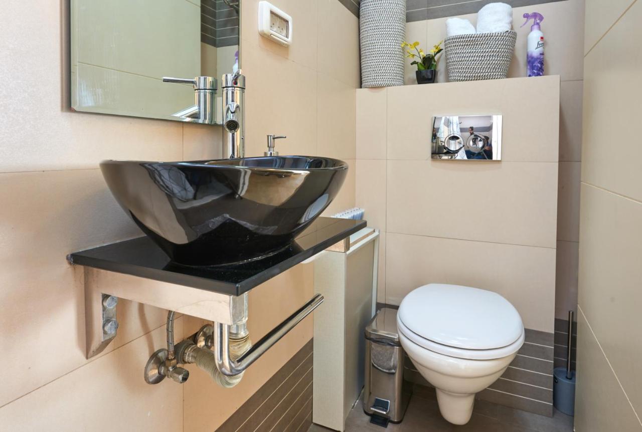 A Designed Apartment In The Best Location! Gerusalemme Esterno foto