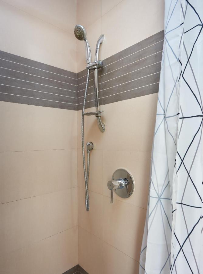 A Designed Apartment In The Best Location! Gerusalemme Esterno foto